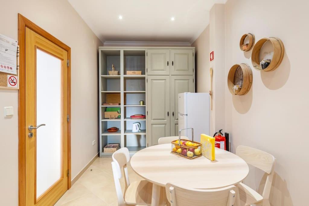 ラメゴCharming 120M² In Historic Centerアパートメント エクステリア 写真